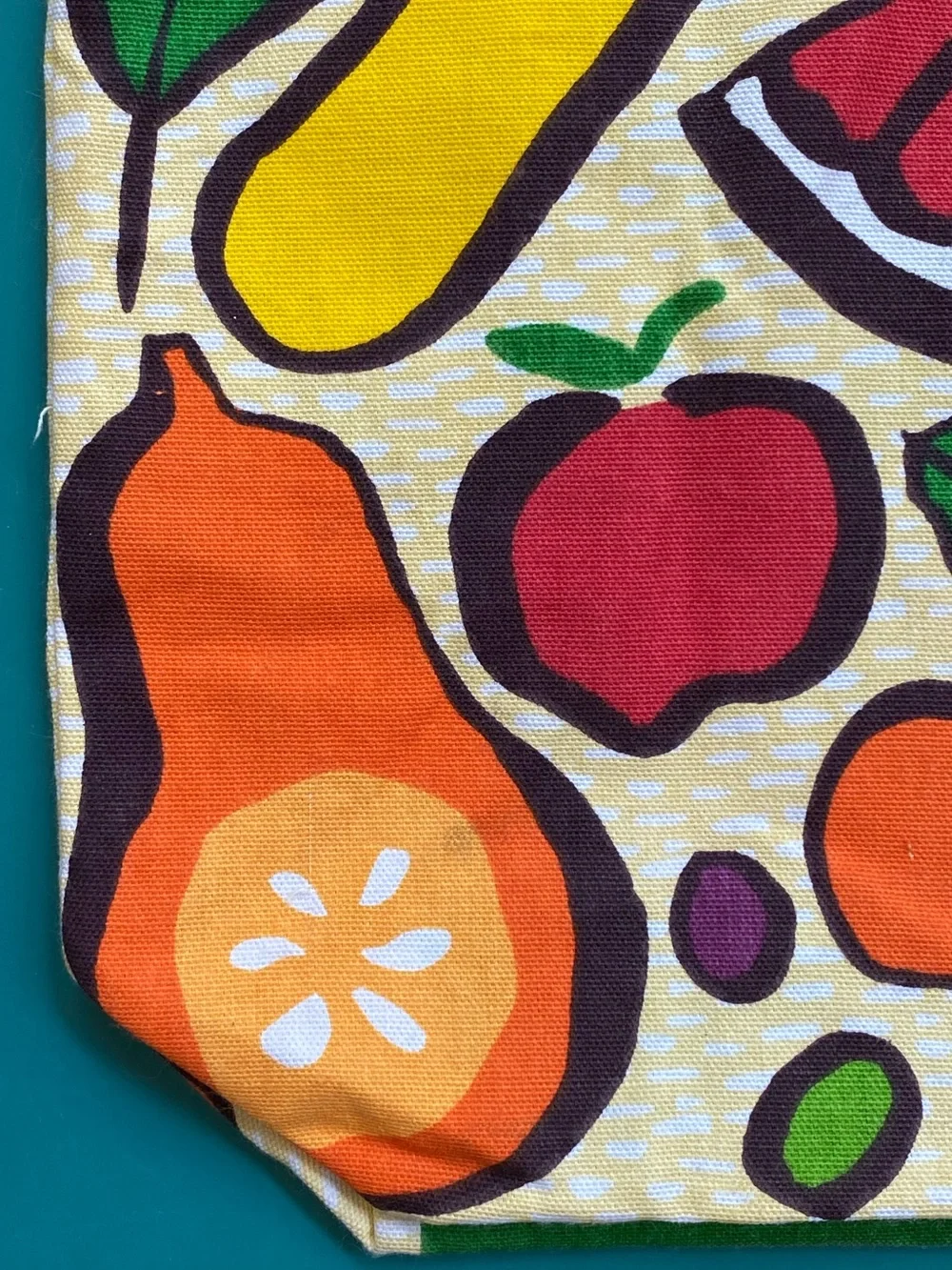 NWOT Vintage Trader Joe's Fruit & Veggies Canvas Cloth Tote Bag.
Market Tote. - Picture 7 of 8
